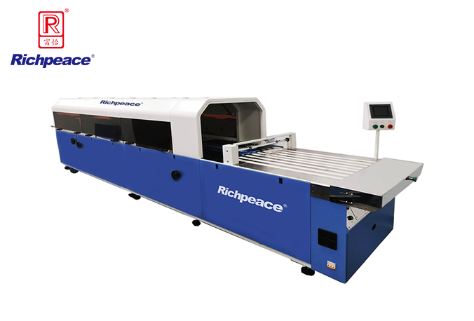 Richpeace Protective Clothing Folding Packaging Machine