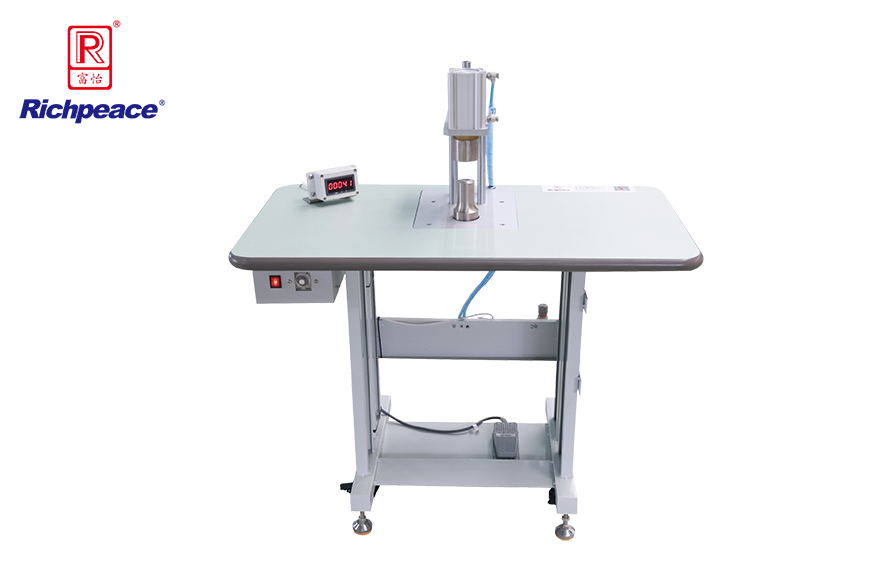 Richpeace Manual Installation Machine for Breathing Valve of Medical Mask  (mechanical version)