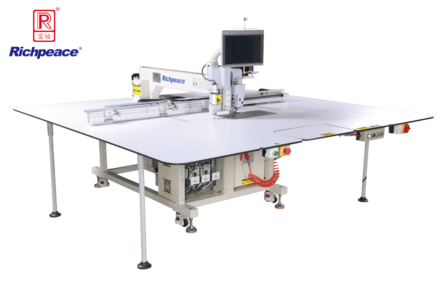 CNC Sewing Machine with cutting blade