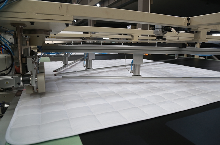 Richpeace Automatic Multi-needle Quilting and Edge Binding Production Line