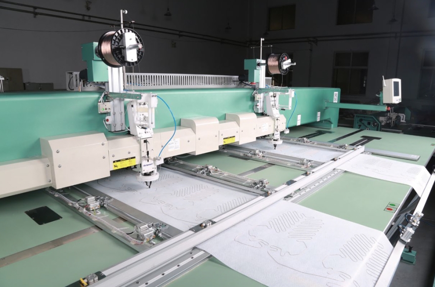 Richpeace Computerized Wire StitchingMachine for Automotive (auto backfeeding and front collecting structure)