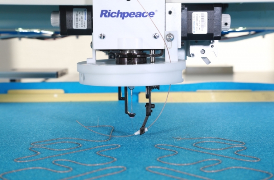 Richpeace Computerized WiringStitching Machine for Apparel